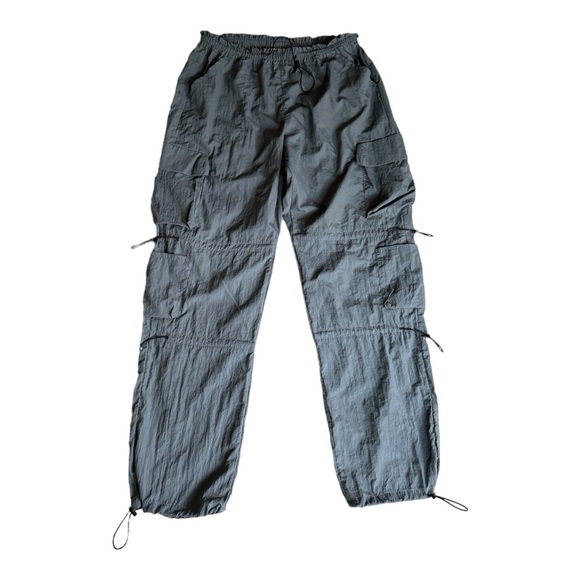 Garage Grey Nylon Parachute Lightweight Baggy Cargo Pants. Large. - Picture 6 of 7